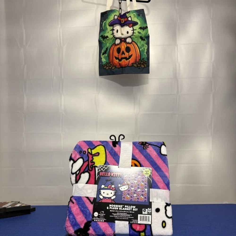 Hello Kitty 45x55 inch Halloween Themed Plush Blanket & Pillow/Trick - Treat Bag